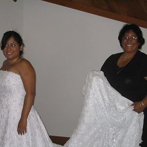 Meet your Posher, Idalia